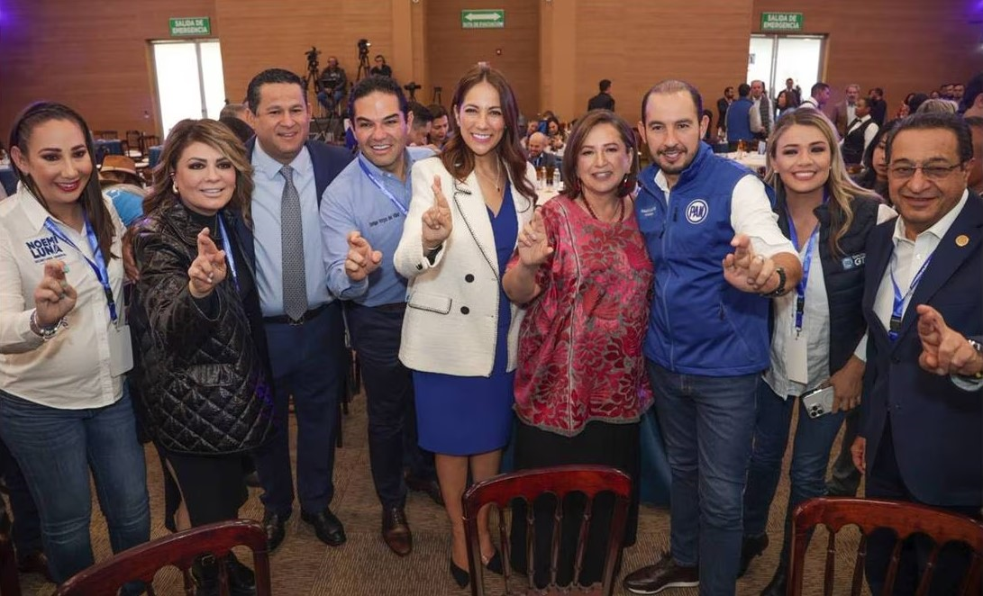 Xóchitl Gálvez alista equipo; descarta que Córdova se vaya a sumar