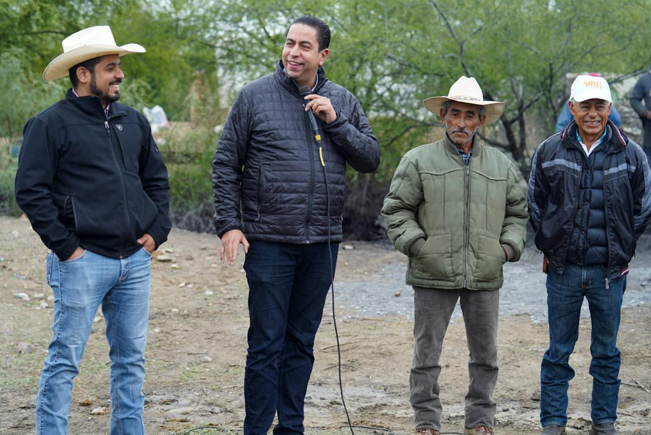 ENTREGA CHEMA MORALES POZO DE AGUA POTABLE EN COSME
