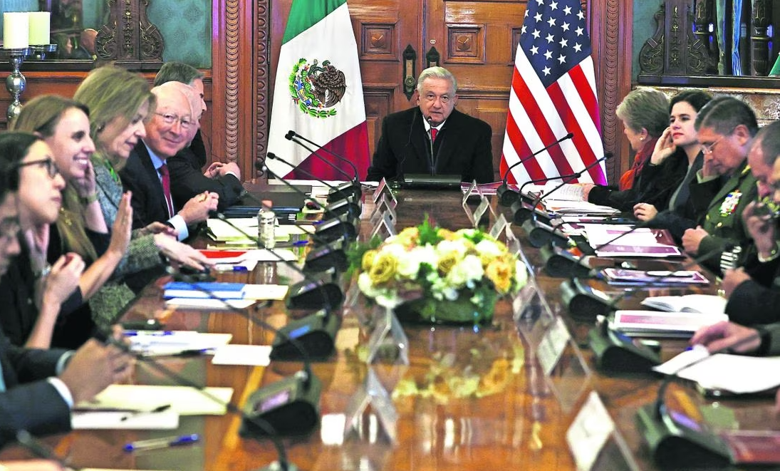 Casa Blanca reafirma «compromisos compartidos sobre una migración ordenada, humana y regular» con México