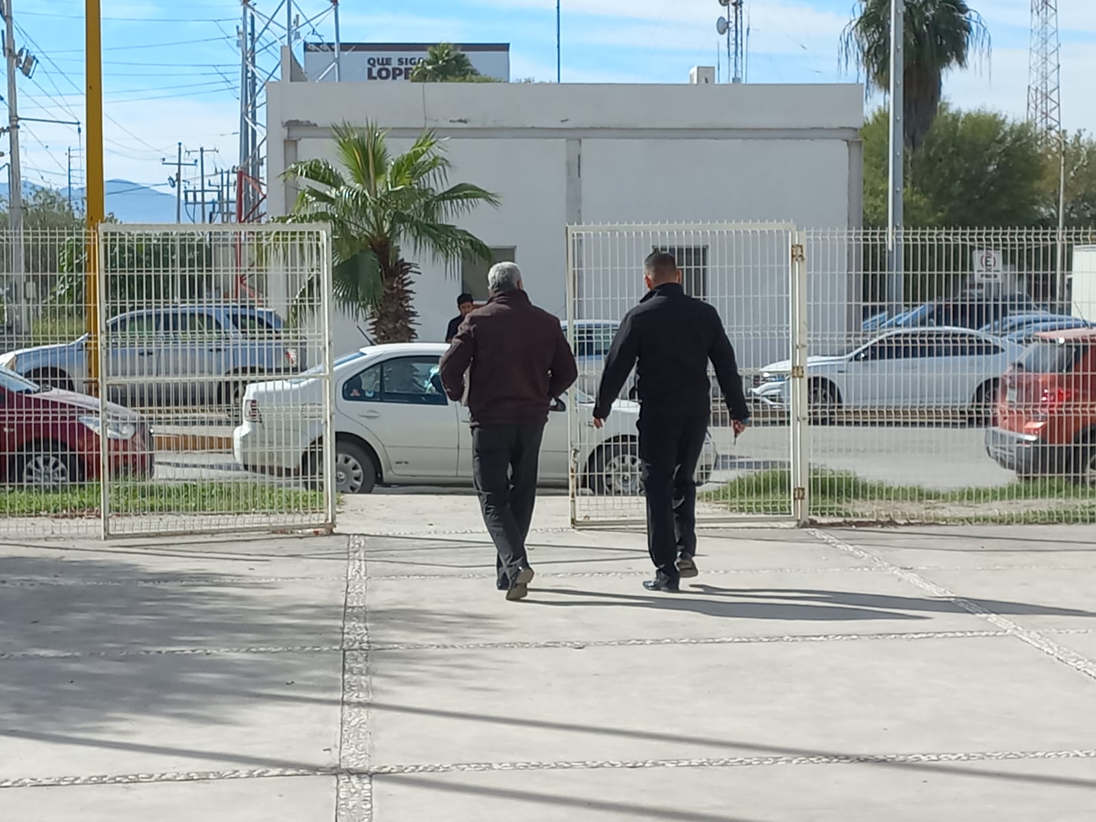 Vinculan a proceso a docente agresor