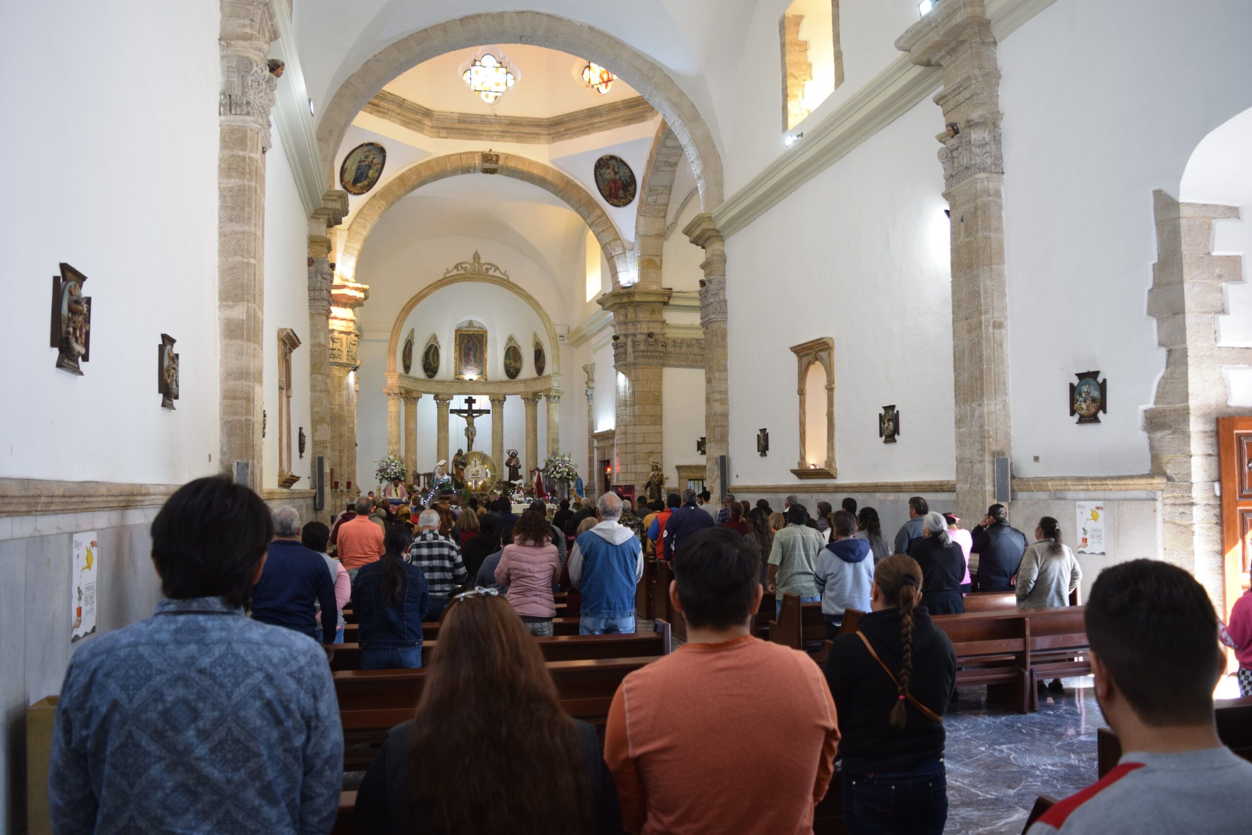 Celebra grey católica cumpleaños del Papa