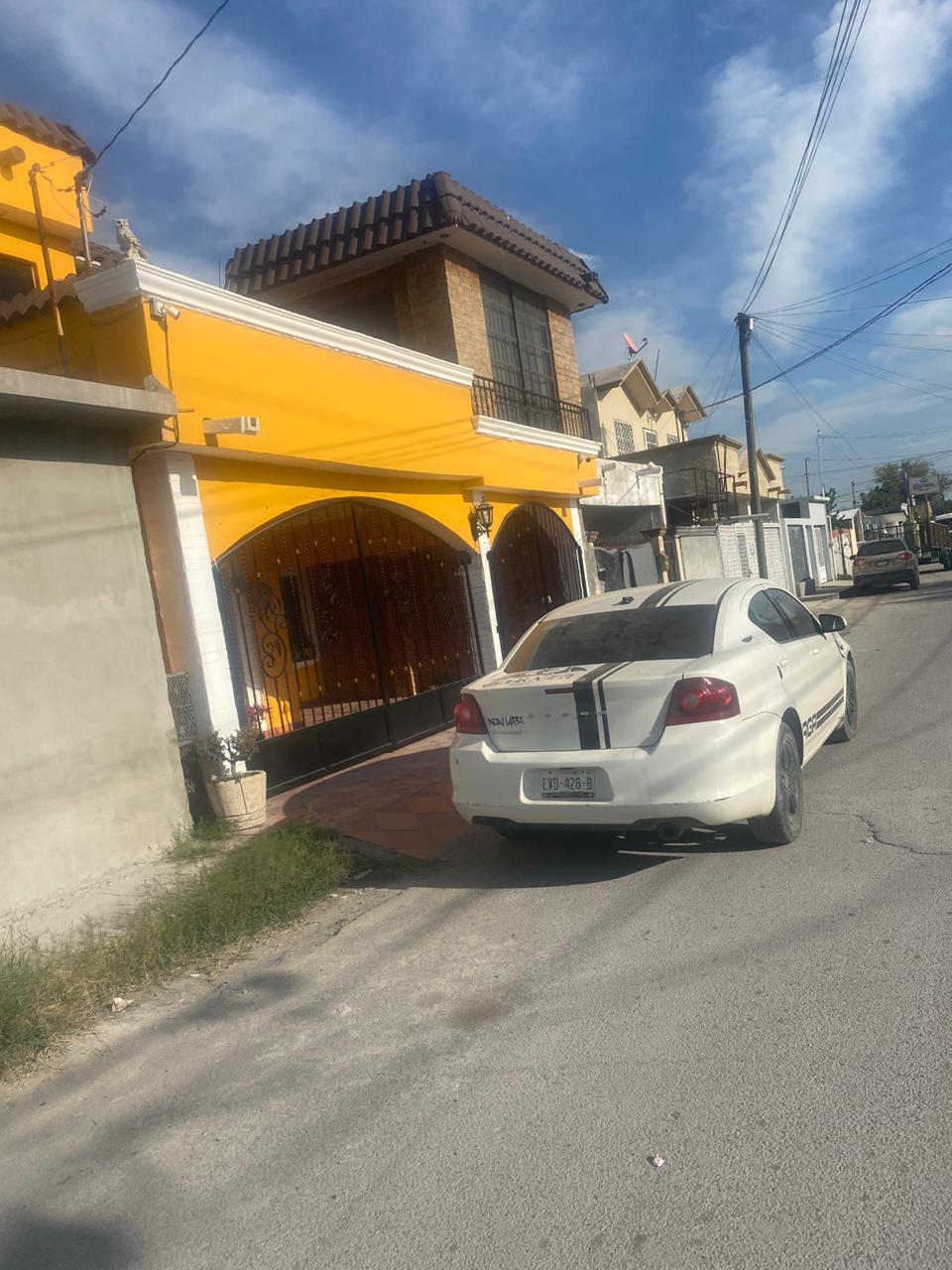 Desaparece mujer; se desata “cacería”. Sitian policías Colonia Industrial de Frontera, donde vieron a la joven