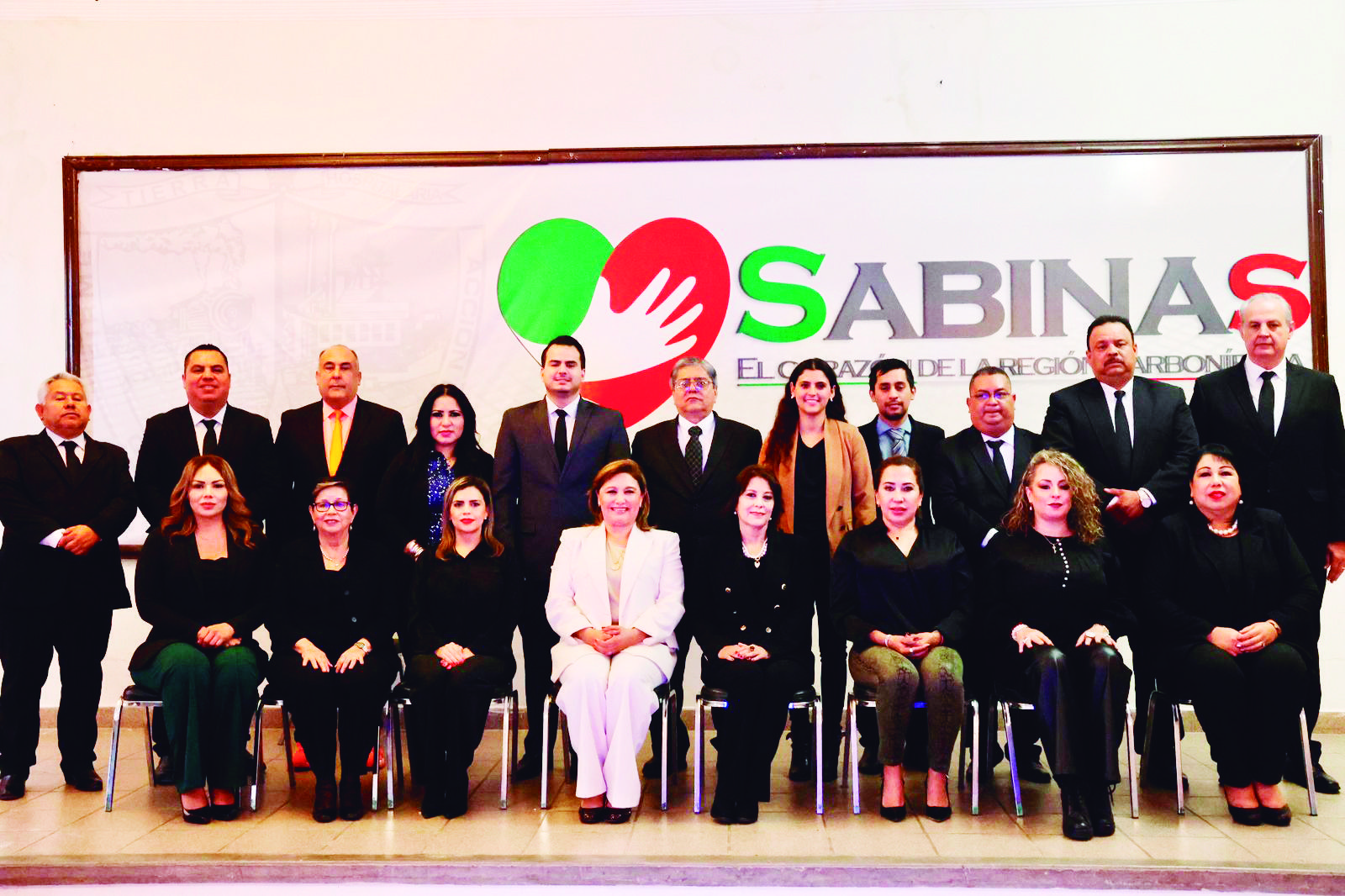 Presenta Diana Haro informe ante Cabildo