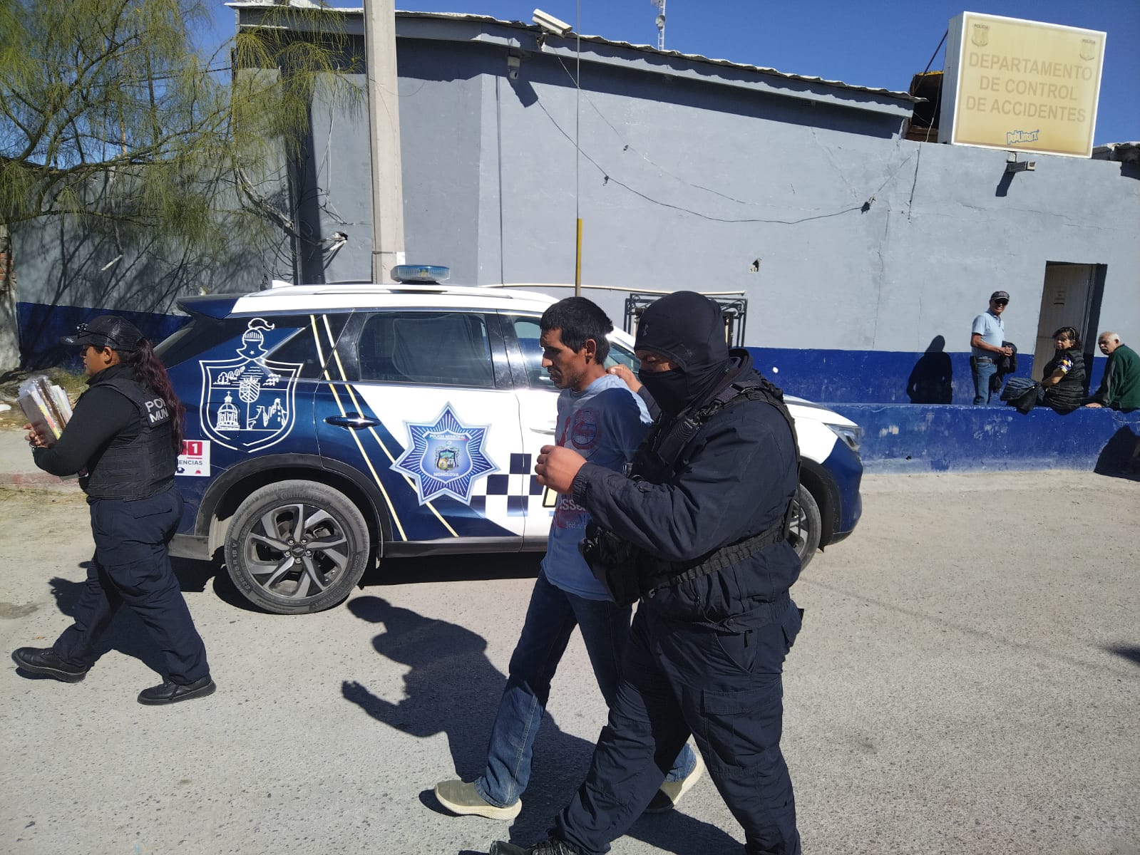 Roba 500 pesos y es consignado ante MP
