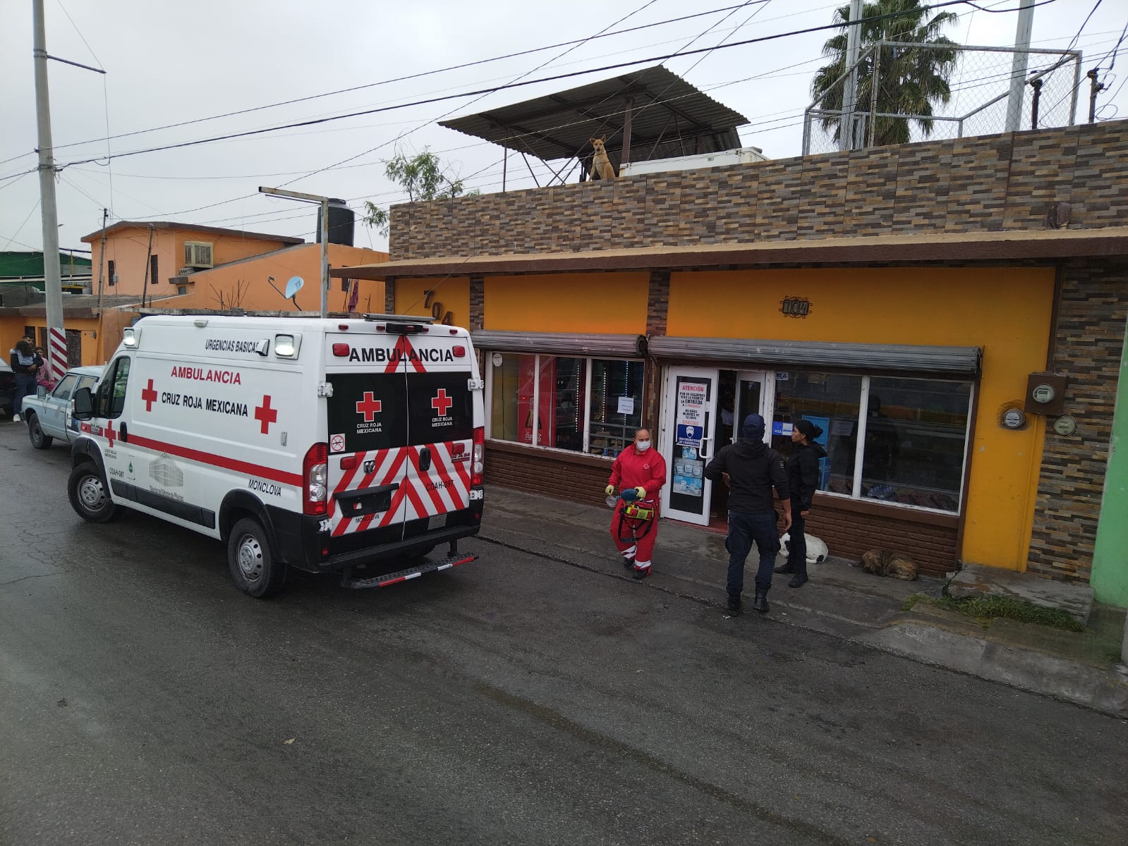 Sorprende infarto a empleado de tienda