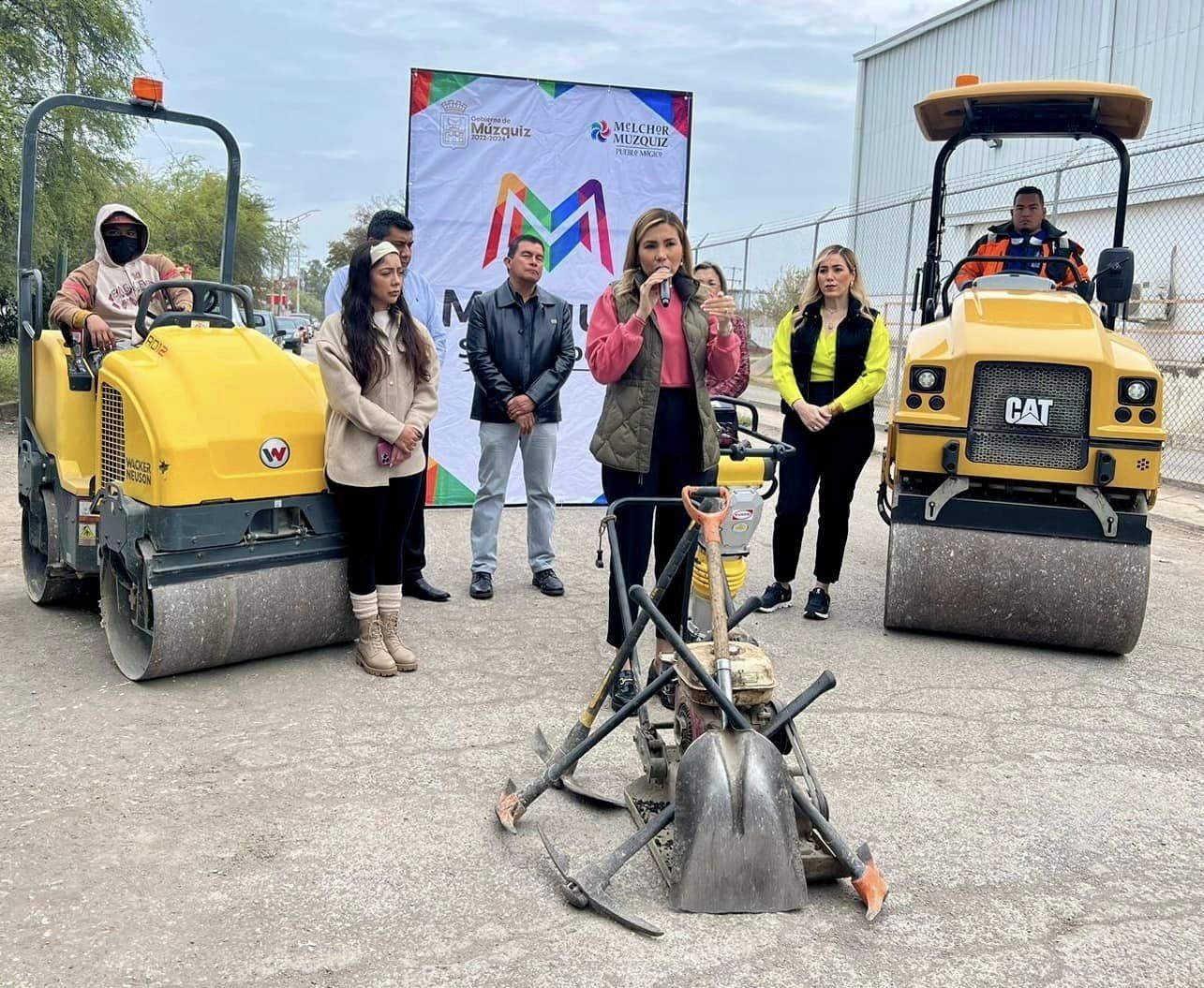 Adquiere Múzquiz equipo de bacheo