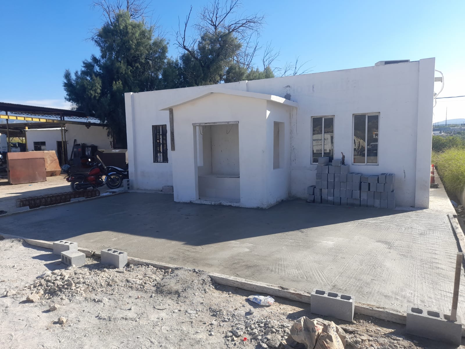 Construyen capilla a la Virgen morena