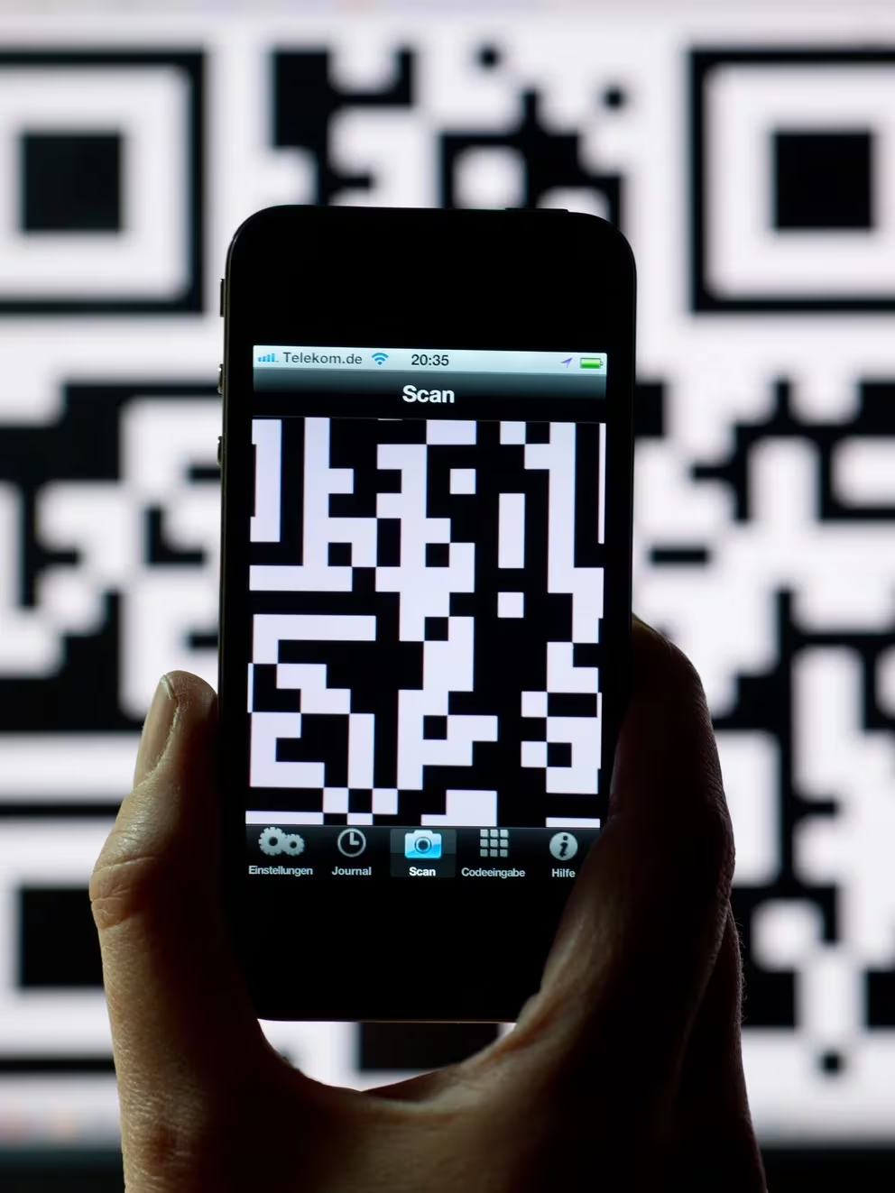 Alerta por robos de identidad mediante códigos QR