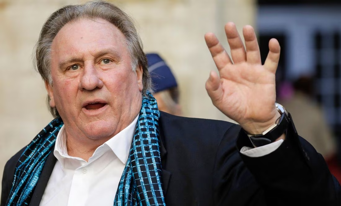 Gérard Depardieu pone a «disposición» su Legión de Honor tras acusaciones de violación