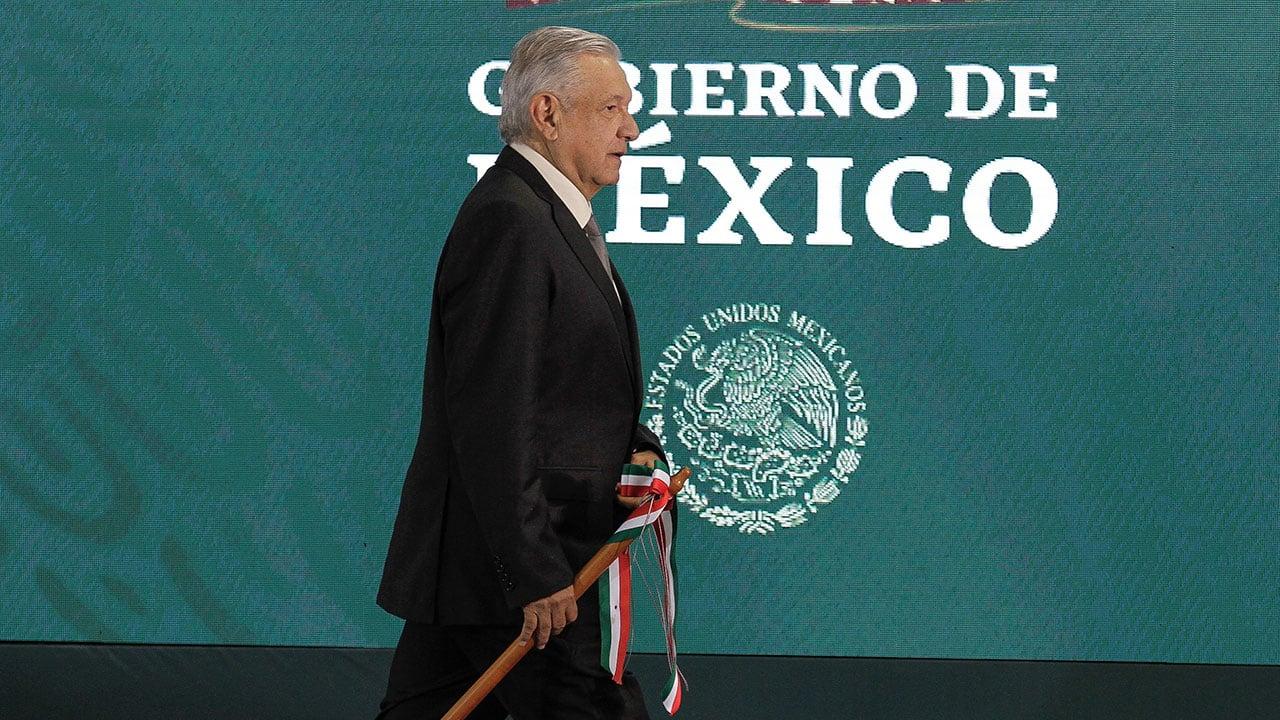 Busca AMLO fin de contrapesos