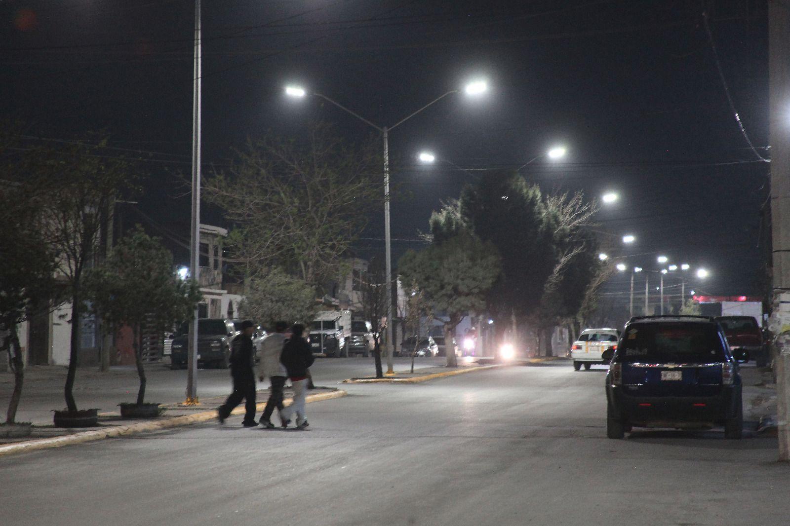 Modernizan iluminación pública en colonia Analco