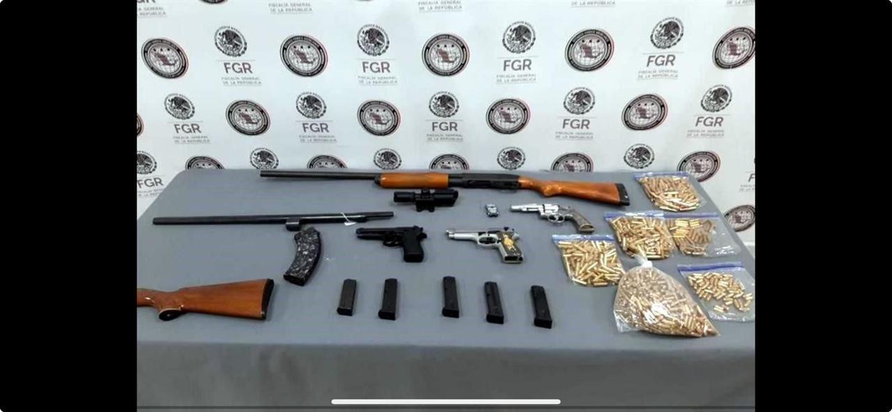 Decomisa FGR armas y cartuchos en la 57