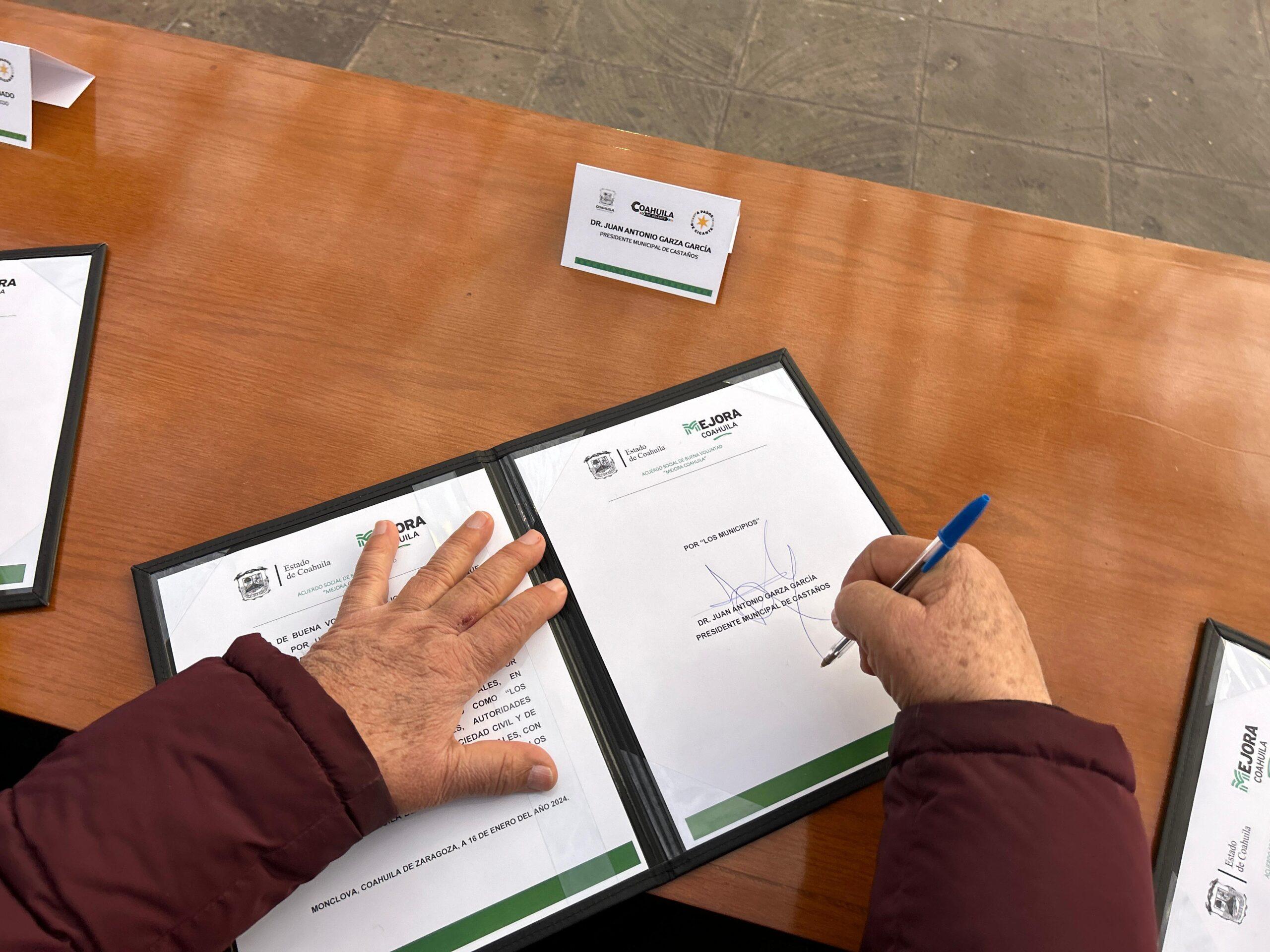Participa Castaños en “Mejora Coahuila”