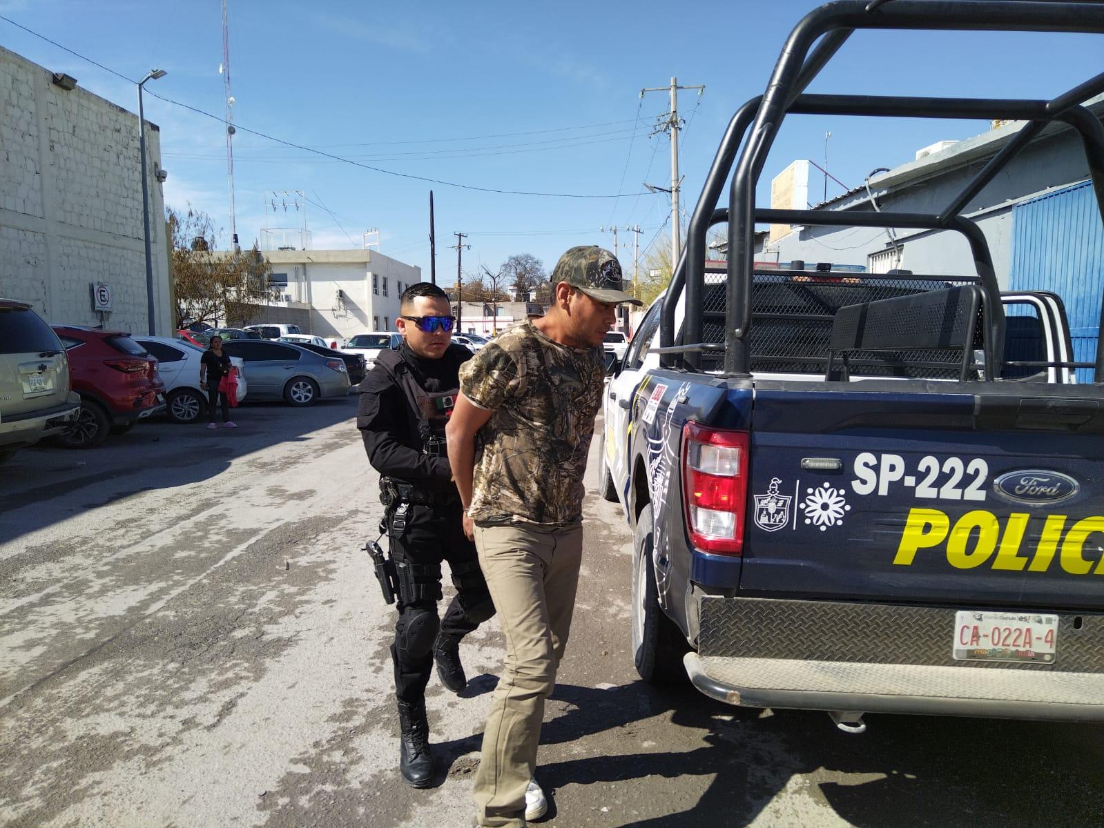 Detienen investigadores de la Municipal a ladrón
