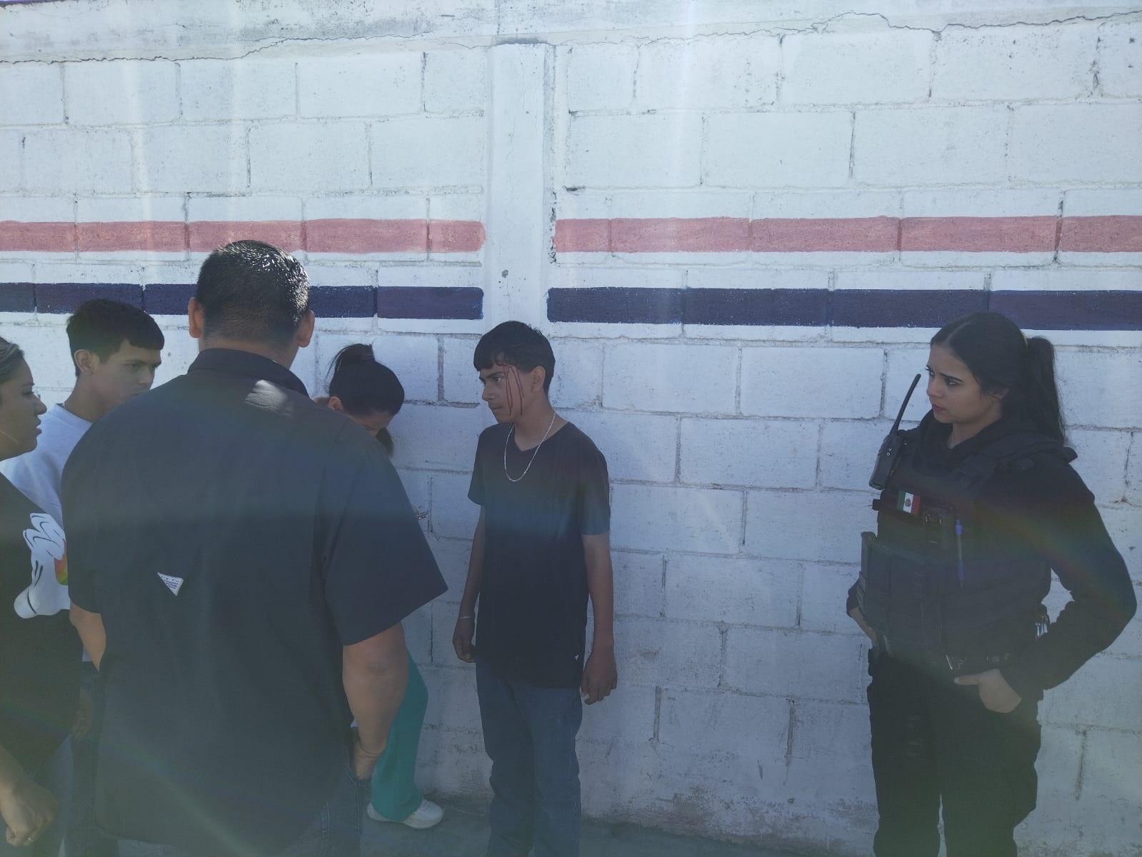 Golpean malvivientes dos menores de edad