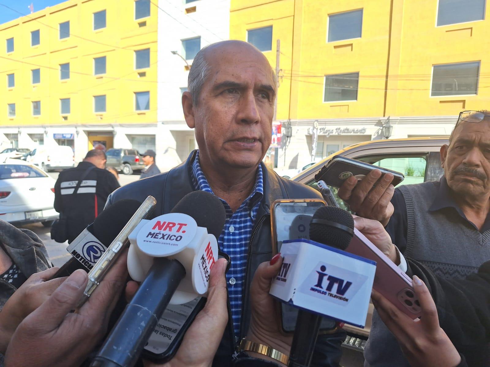 Otorga Dávila apoyo a familia de Max y Matías