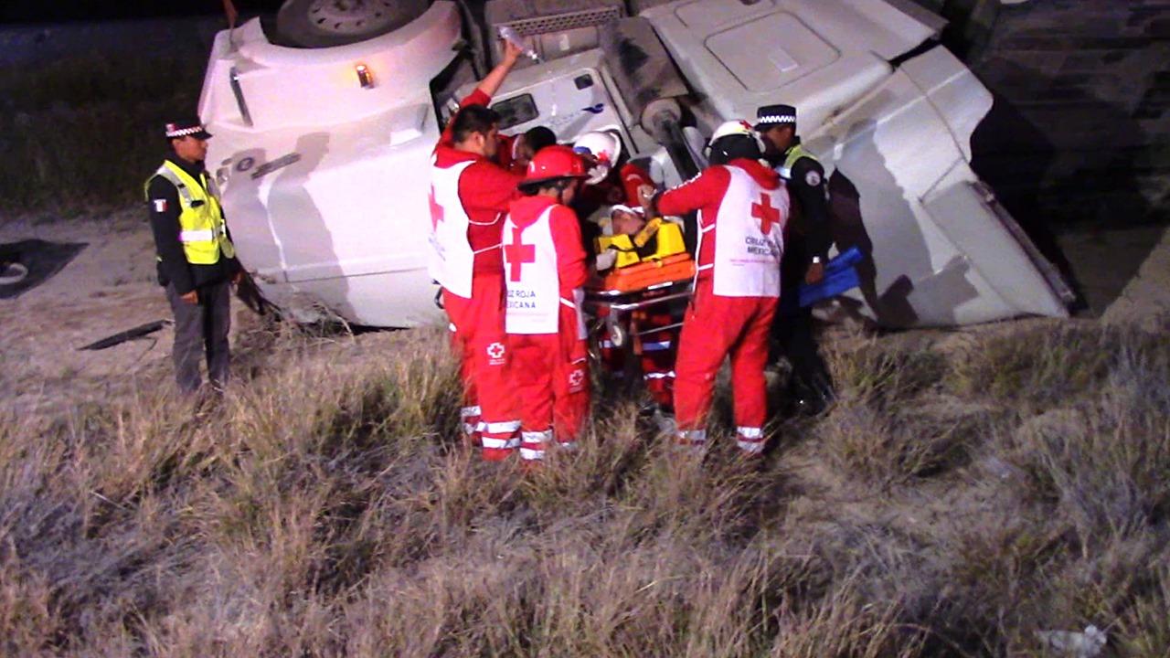 Aparatoso accidente en la Torreón-Saltillo