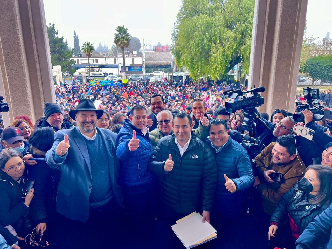 Se registra Octavio Pimentel como candidato a la rectoría