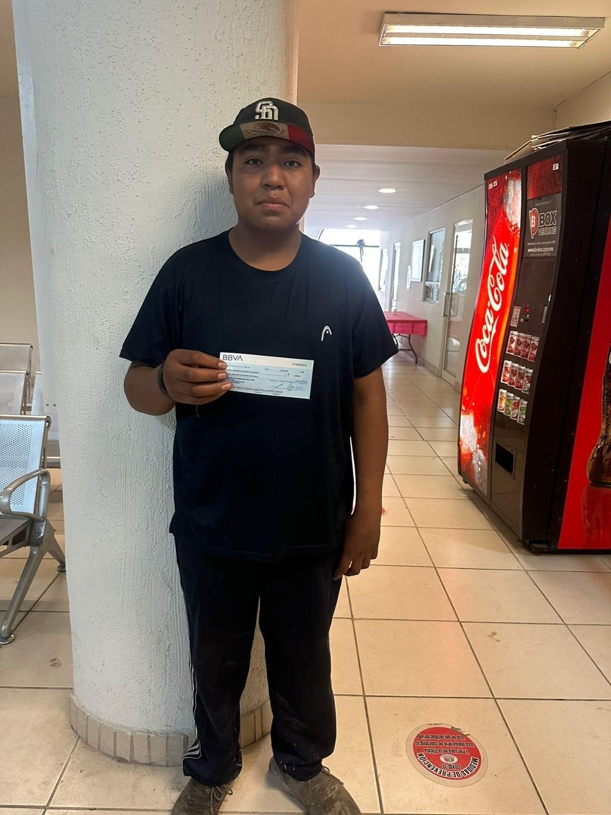Pasan a Torneo de Box jóvenes de San Buena