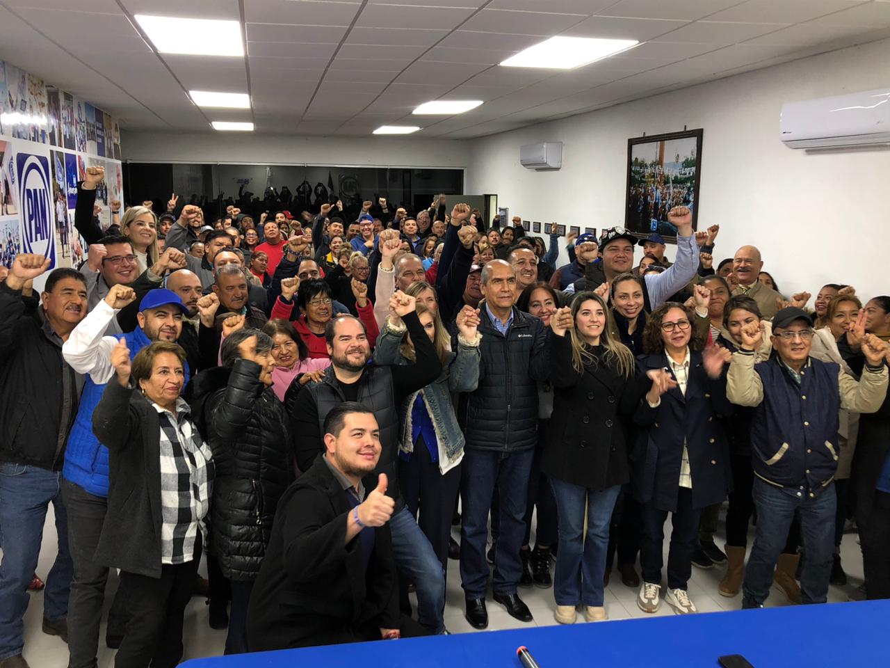 Alcalde panista defiende alianza