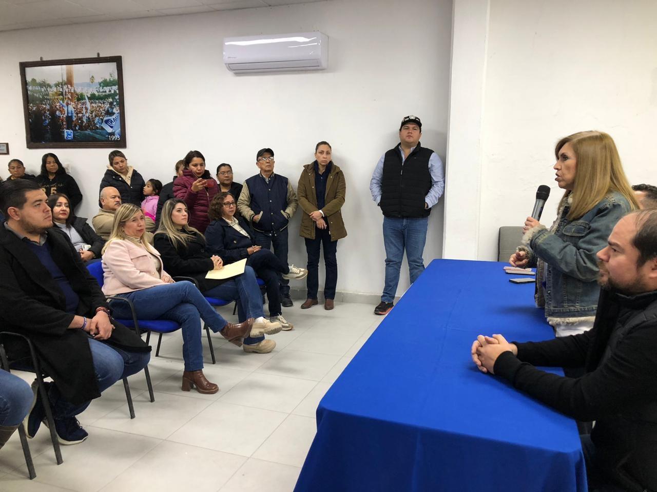 … Y panistas callan