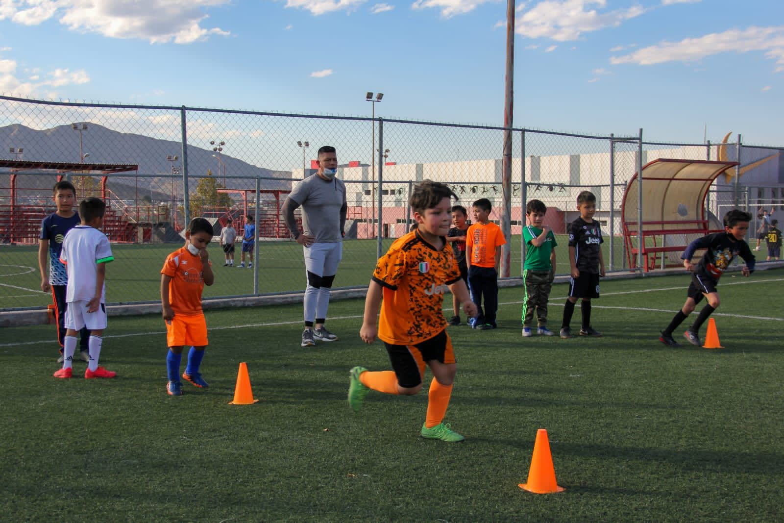 TODO LISTO PARA LA REANUDACIÓN DE ACTIVIDADES DEPORTIVAS EN RAMOS ARIZPE
