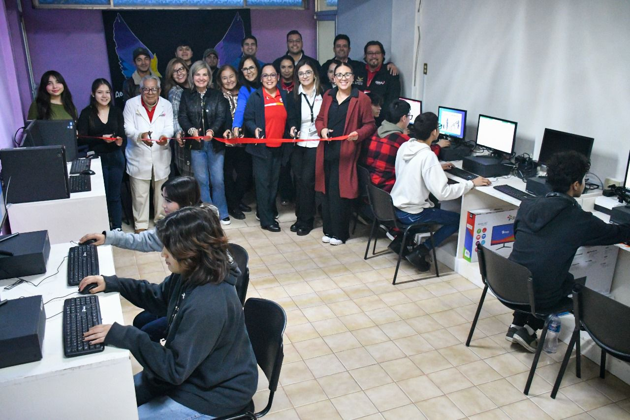 MUNICIPIO E INICIATIVA PRIVADA SUMAN ESFUERZOS EN EL CAAD