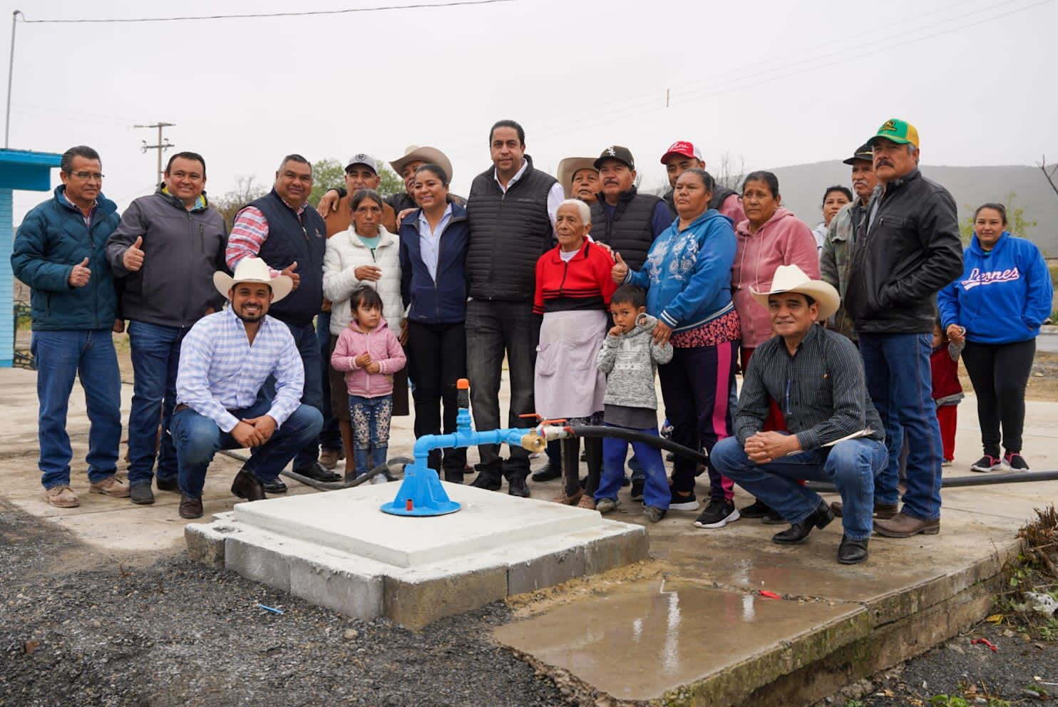 ENTREGA CHEMA MORALES MÁS OBRAS DE AGUA POTABLE EN ESTACIÓN HIGO MEDIANTE “TÚ ELIGES”