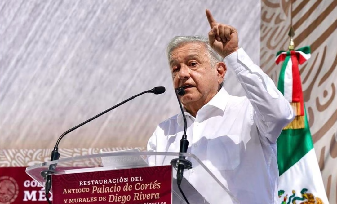 “Seguirán abrazos no balazos”: AMLO