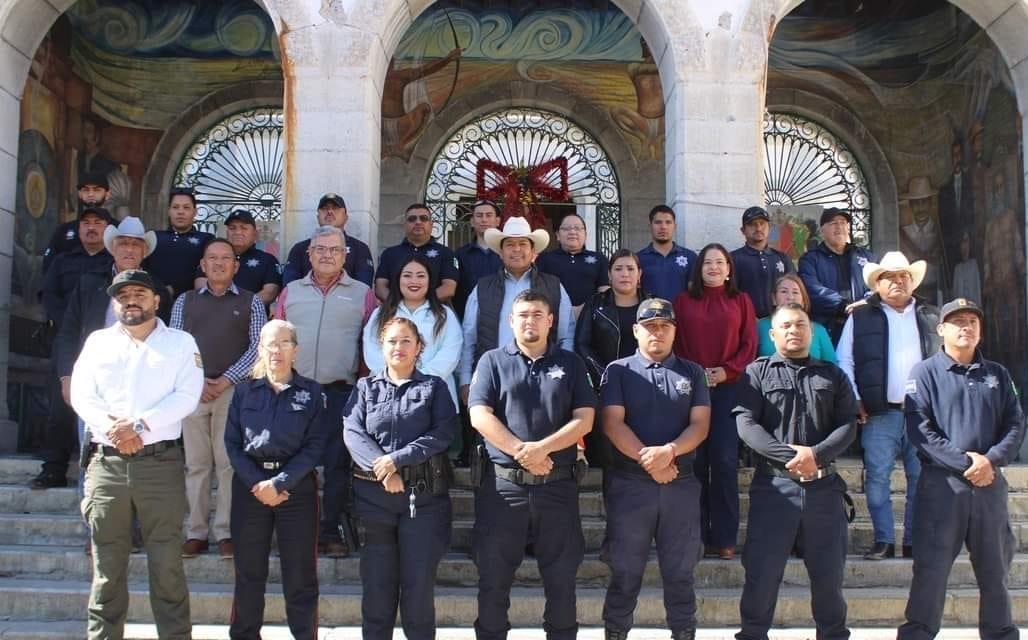 Convoca 4C a formar parte de su Policía