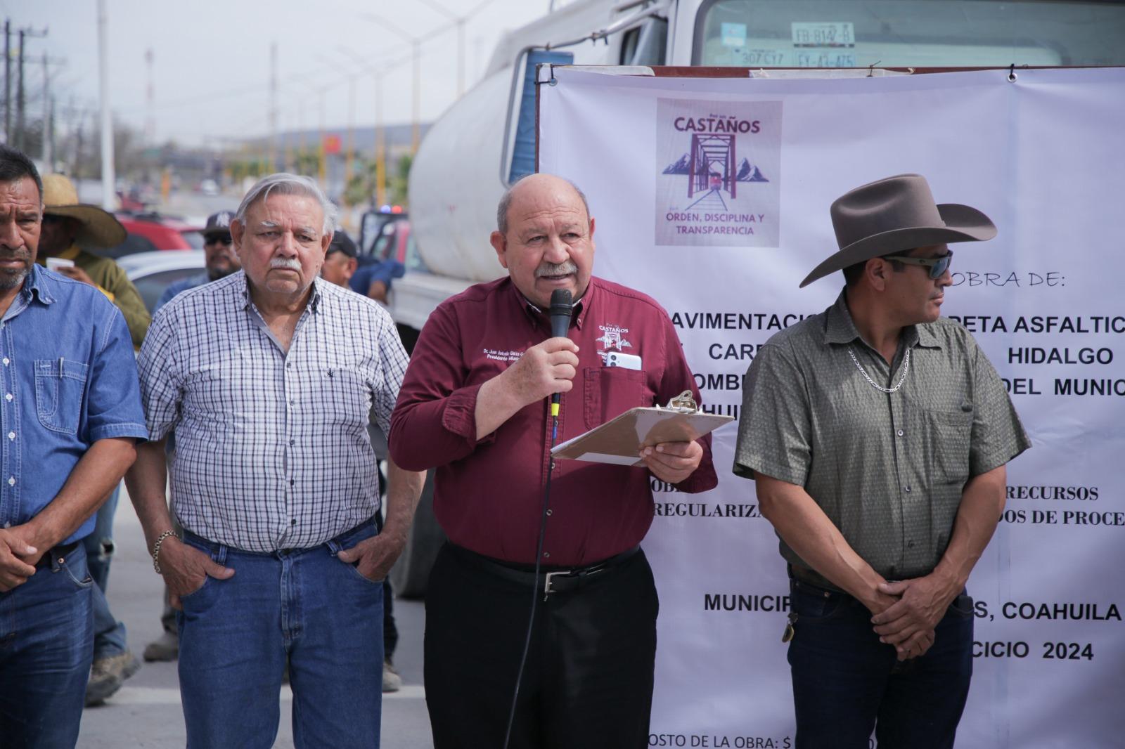Inicia Castaños 3ra rehabilitación vial