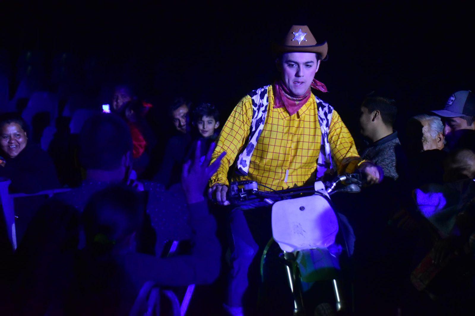 Disfrutan sambonenses función de circo gratis