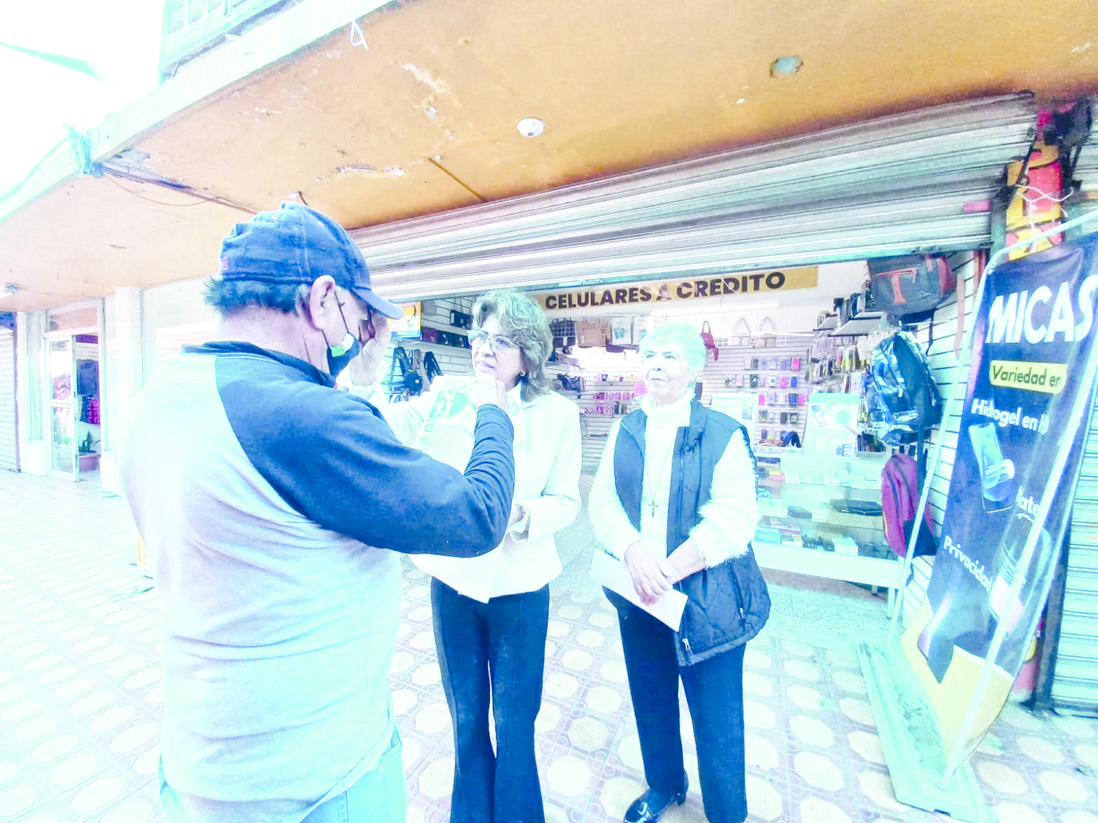 Imponen ceniza en lugares públicos
