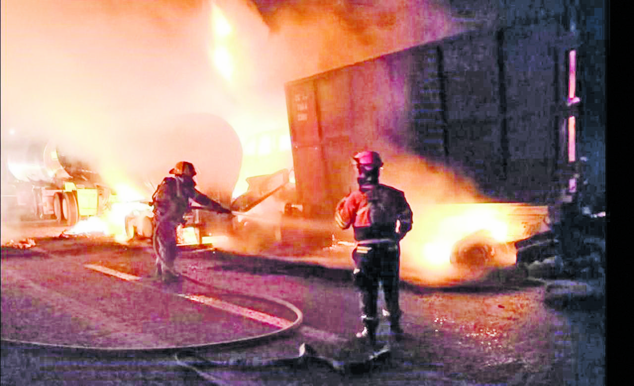 El accidente provocó el cierre de la autopista durante 2 horas