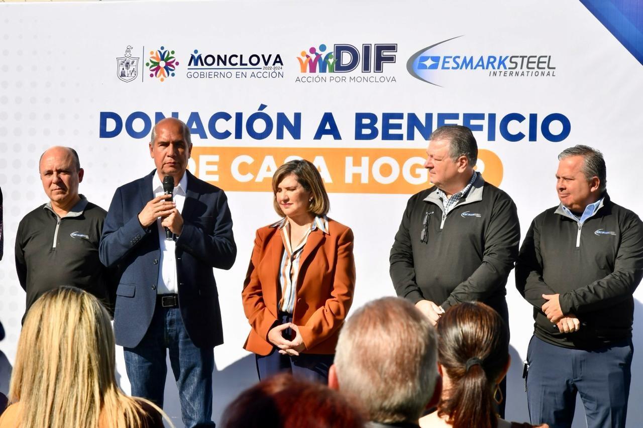 Agradece Mario Dávila donativo a Esmark Steel