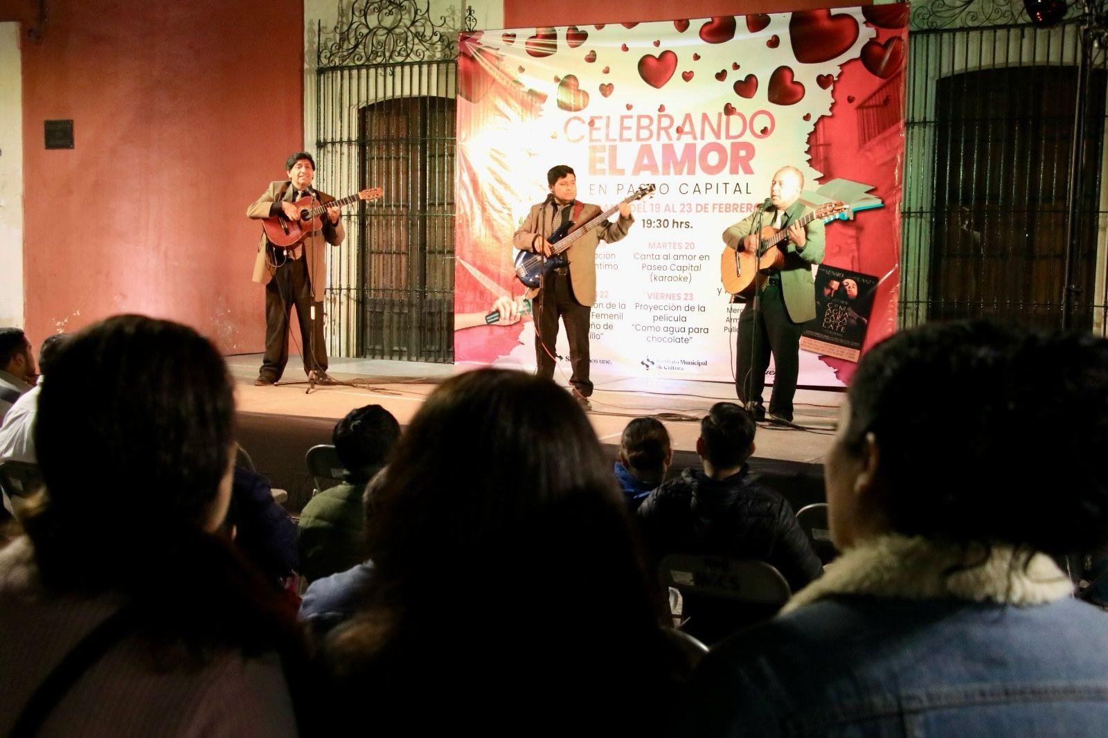 Música, poesía y cine en PC