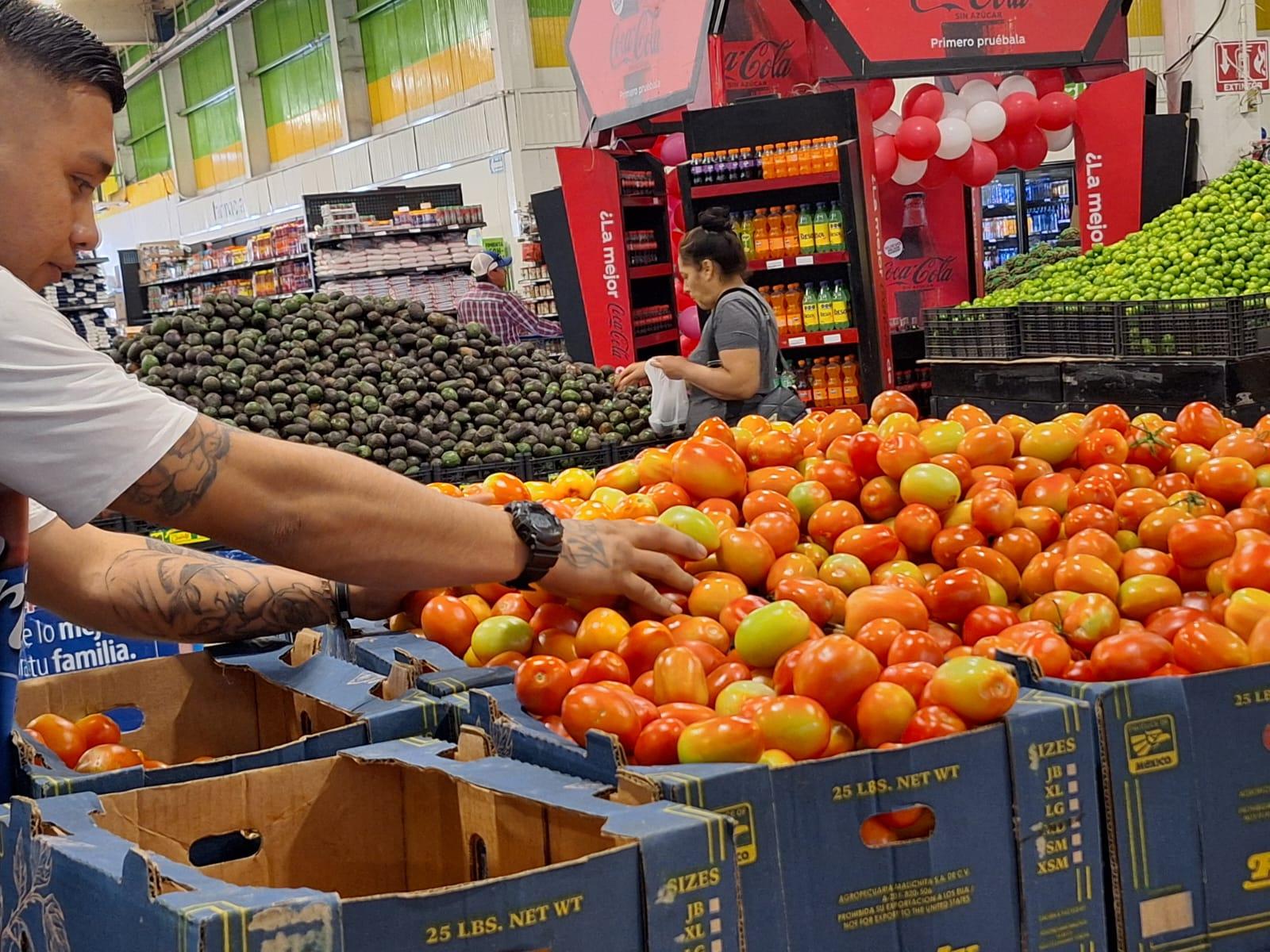 Permite clima baje precio de verduras