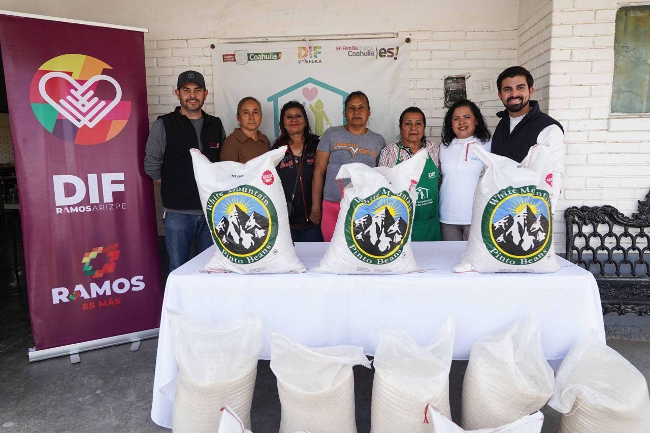 Garantizan servicios a habitantes de Paredón