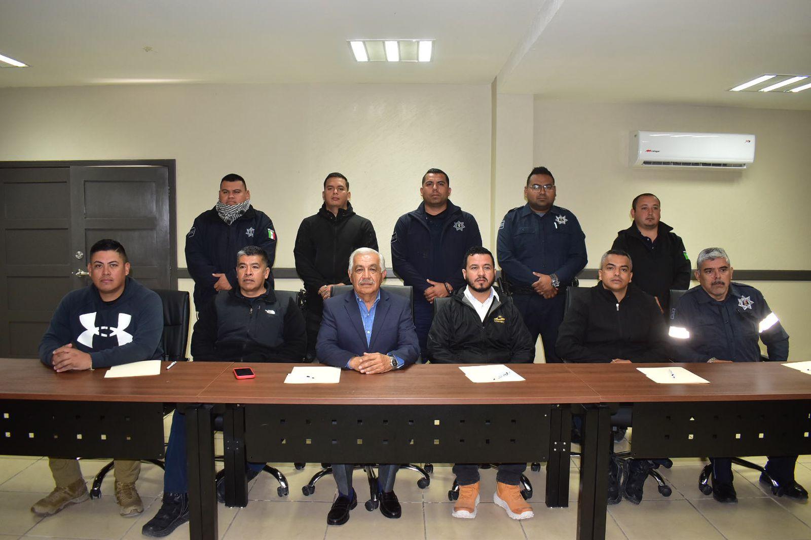 Capacitan en DDHH a policías de San Buena