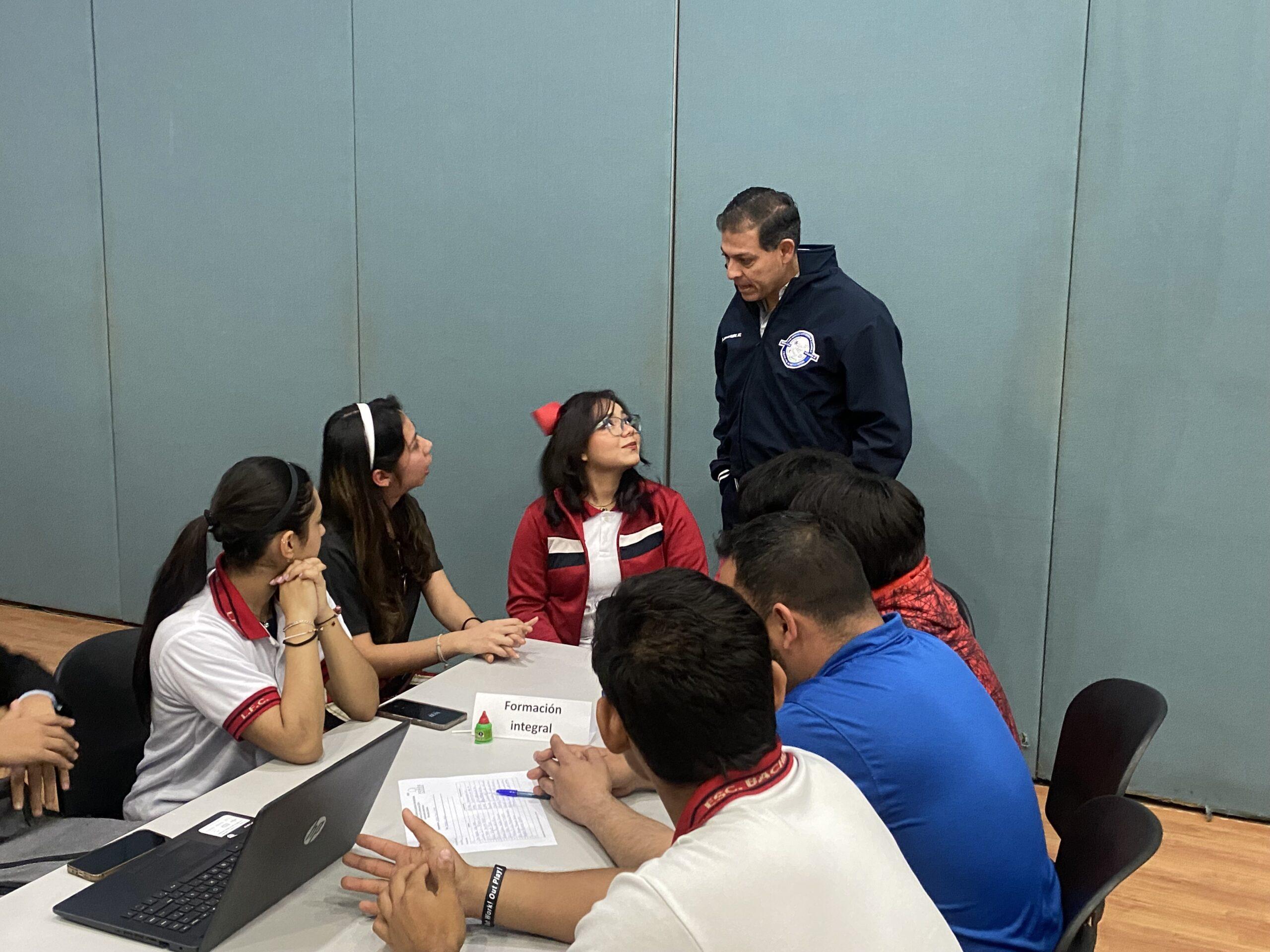 Inaugura Rector Mesas de Trabajo en Unidad Norte