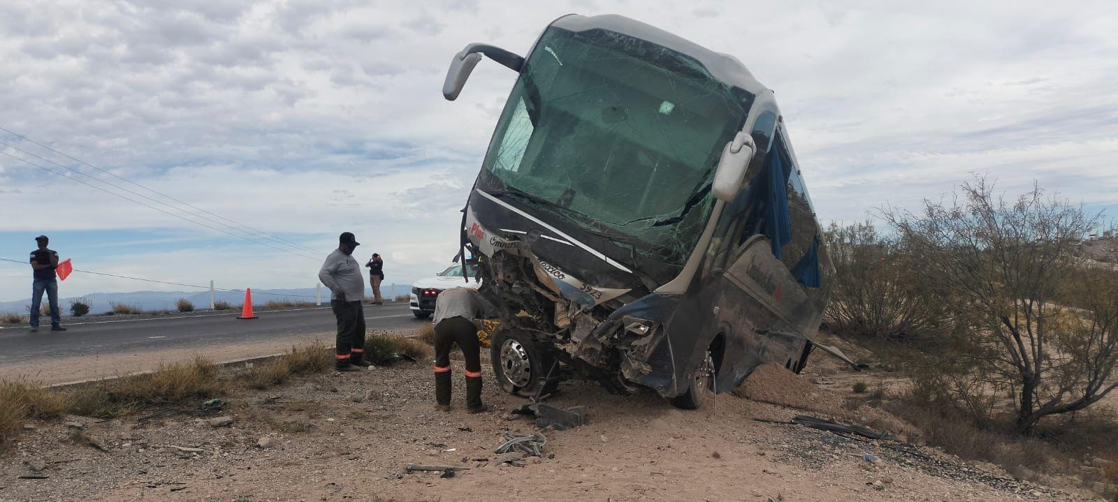 Aparatoso accidente de camión Ómnibus