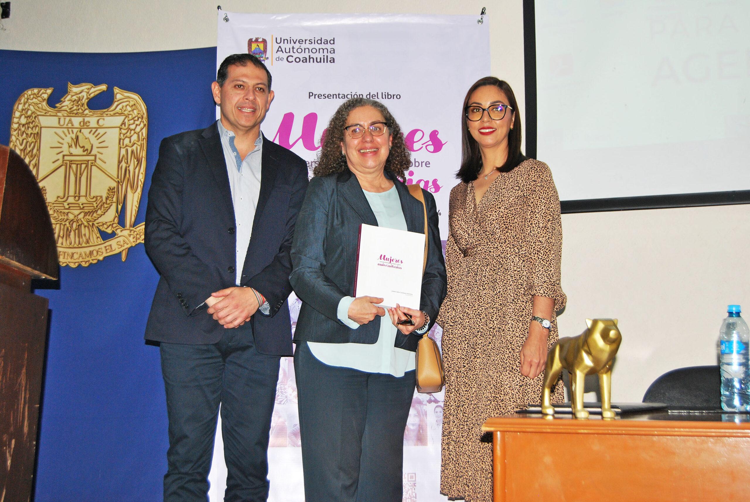 Presentan en Unidad Norte libro sobre universitarias