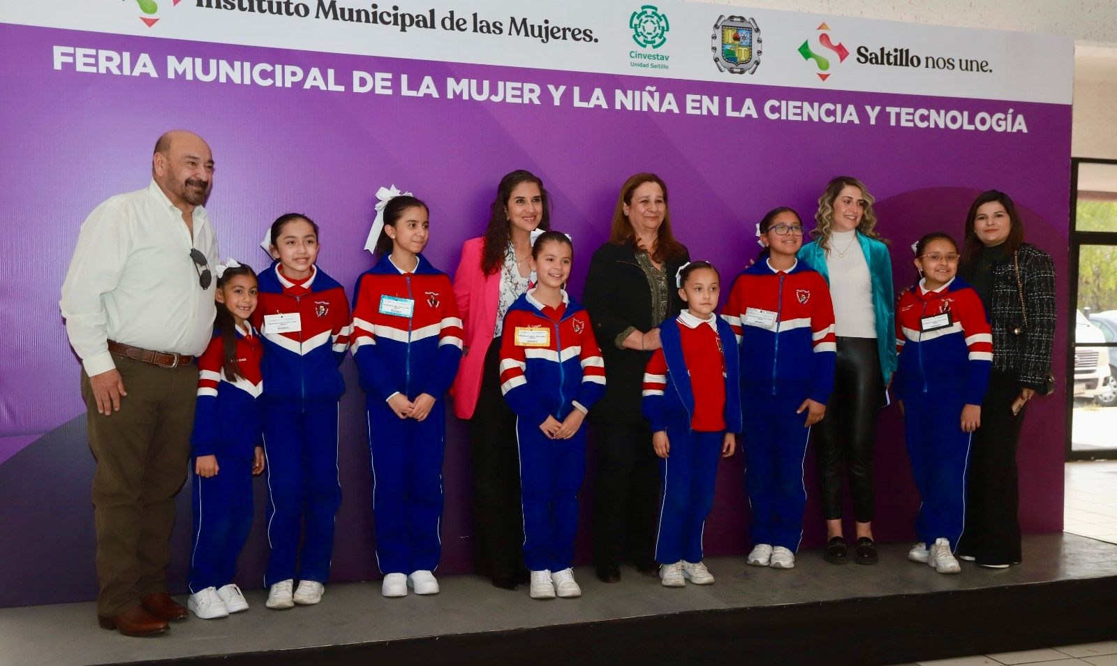 Promueven con Feria participación de las mujeres y niñas en la ciencia
