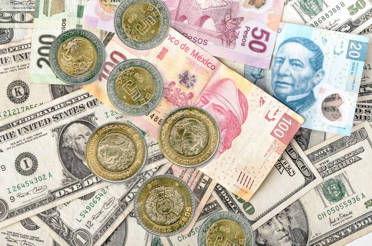 ¡Peso arranca con ganancias! Precio del dólar hoy 1 de febrero de 2024