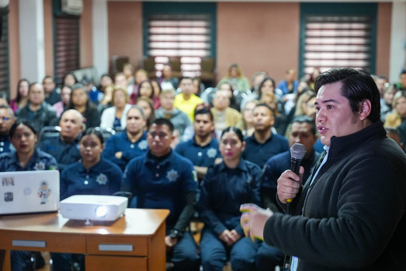 SENSIBILIZAN A FUNCIONARIOS DE RAMOS ARIZPE EN MATERIA DE DERECHOS HUMANOS