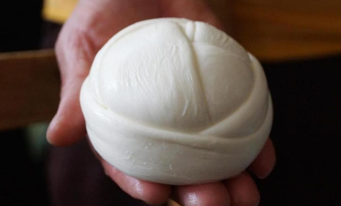 ¿Qué beneficios para la salud brinda el queso Oaxaca, nombrado quinto mejor del mundo?