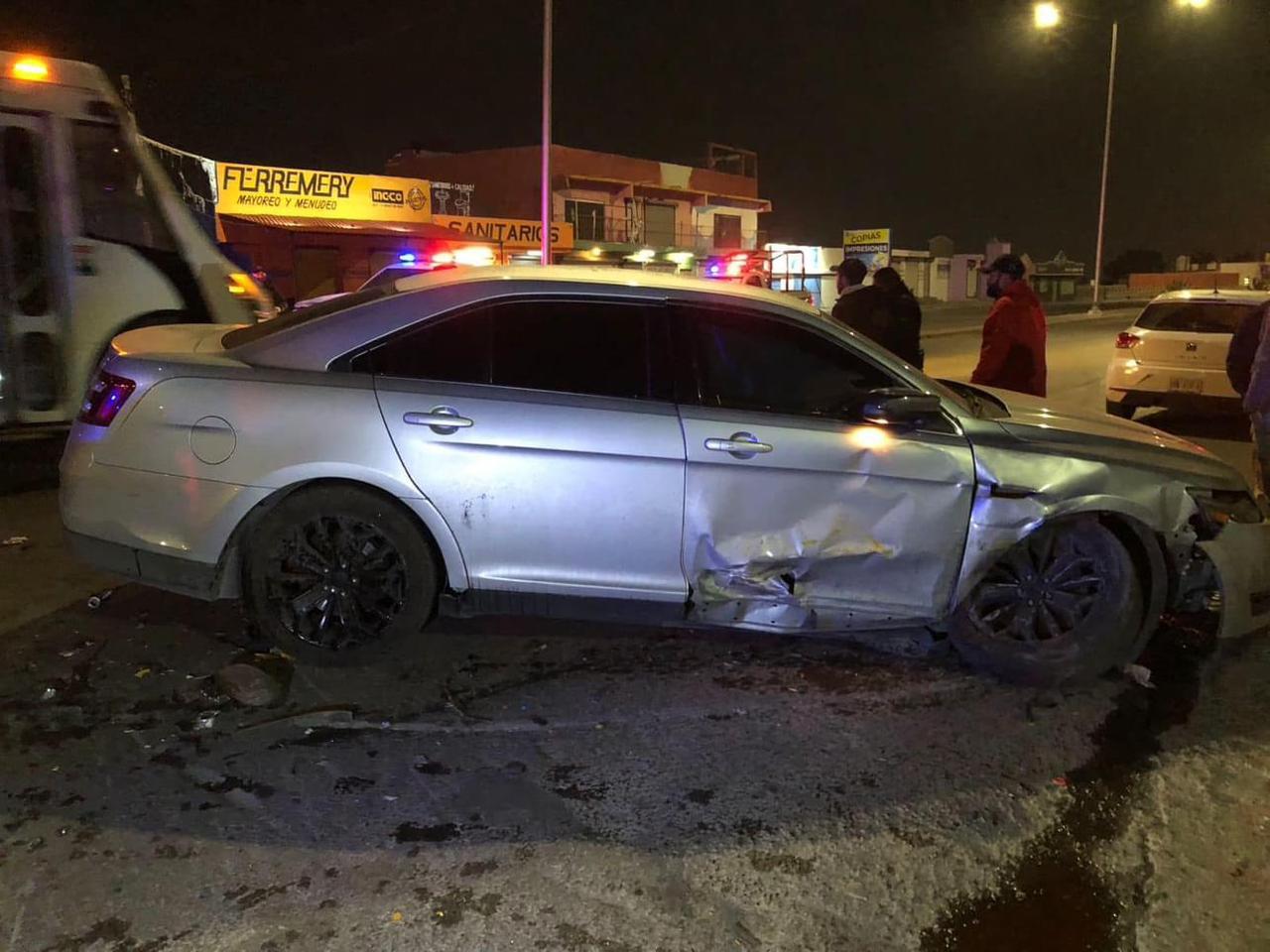 Torna sin precaución y provoca accidente