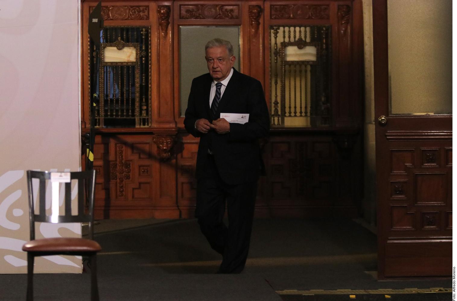 Exige AMLO a Salinas Pliego pruebas Y AMLO lo reta