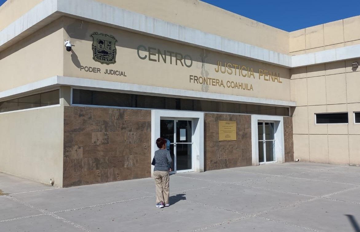 Promete ladrón pagar con trabajo honesto