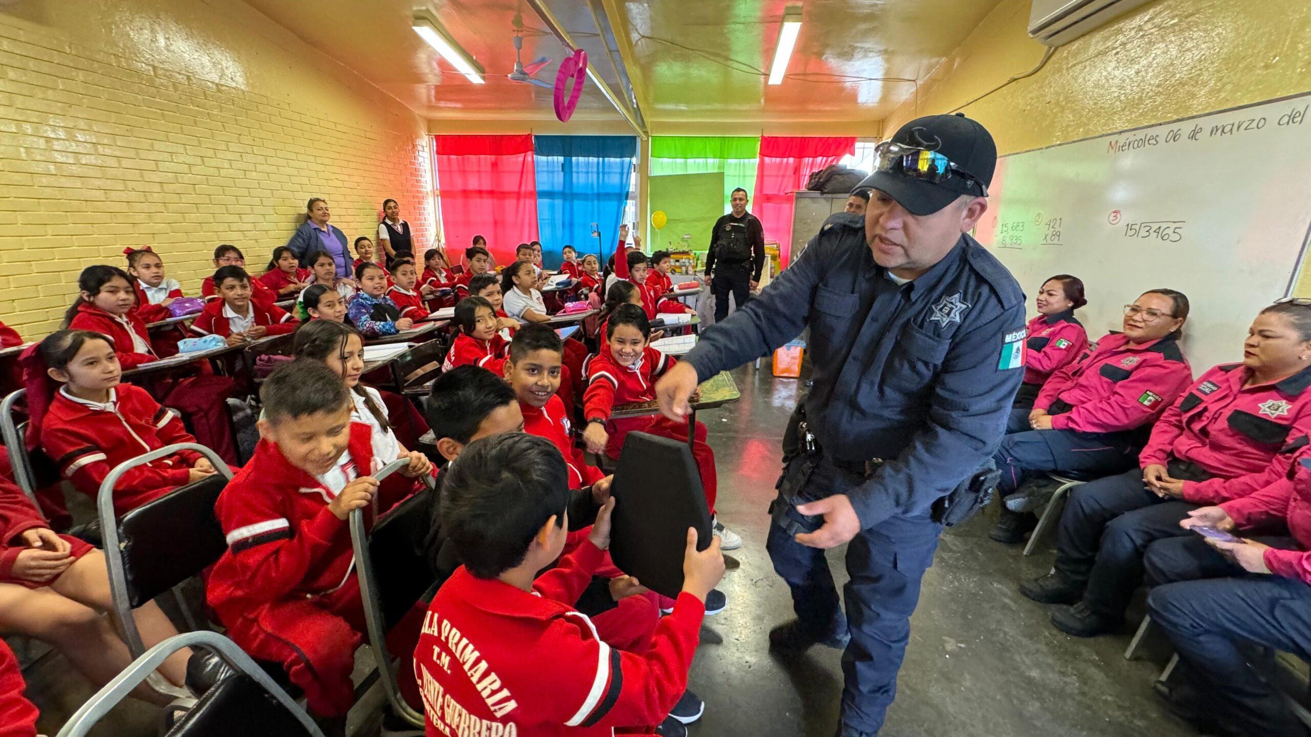 Alienta Frontera la cercanía social